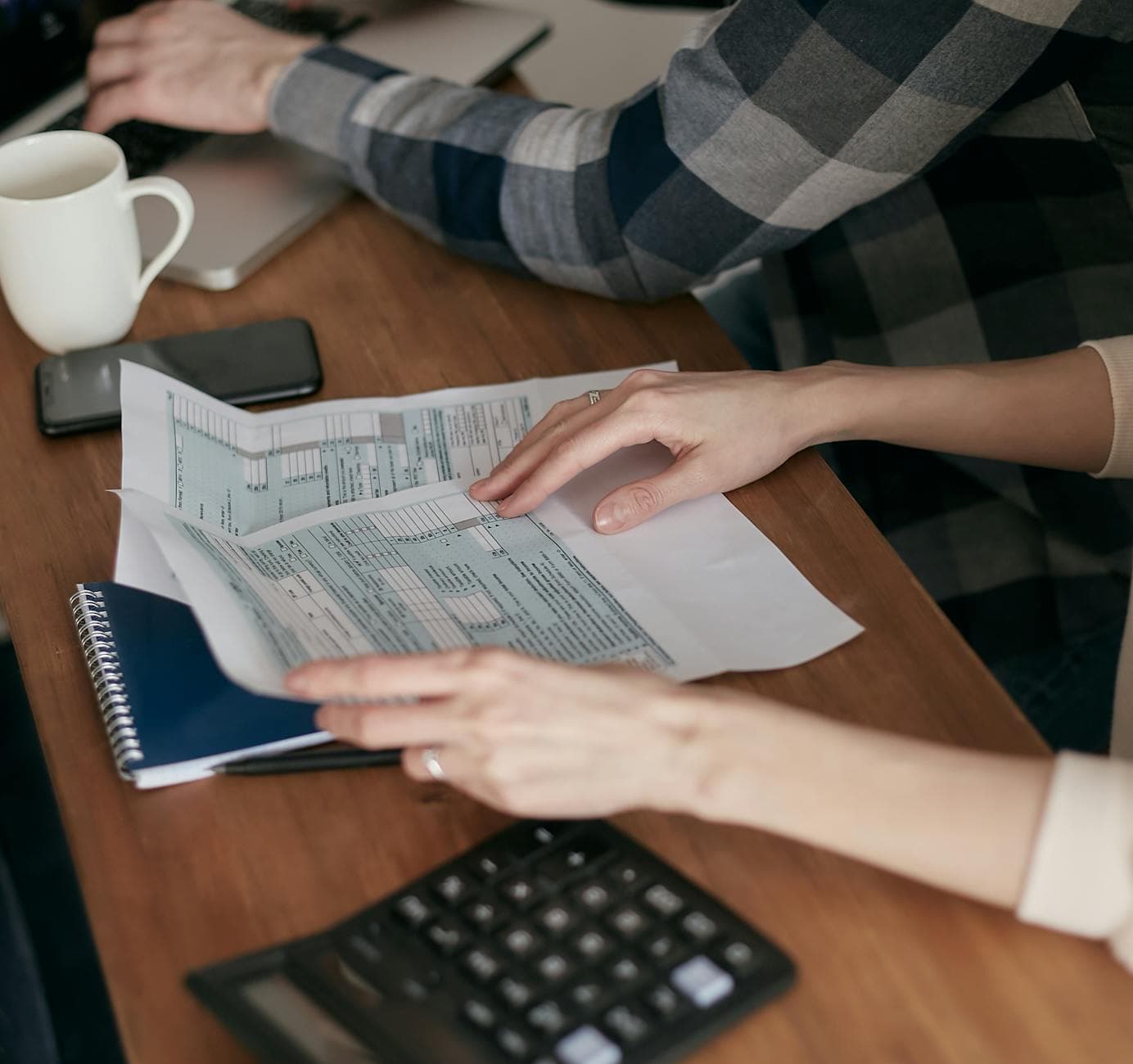 AI untuk Tax Compliance: Cara Validasi Laporan Pajak Sebelum Deadline Tanpa Konsultan