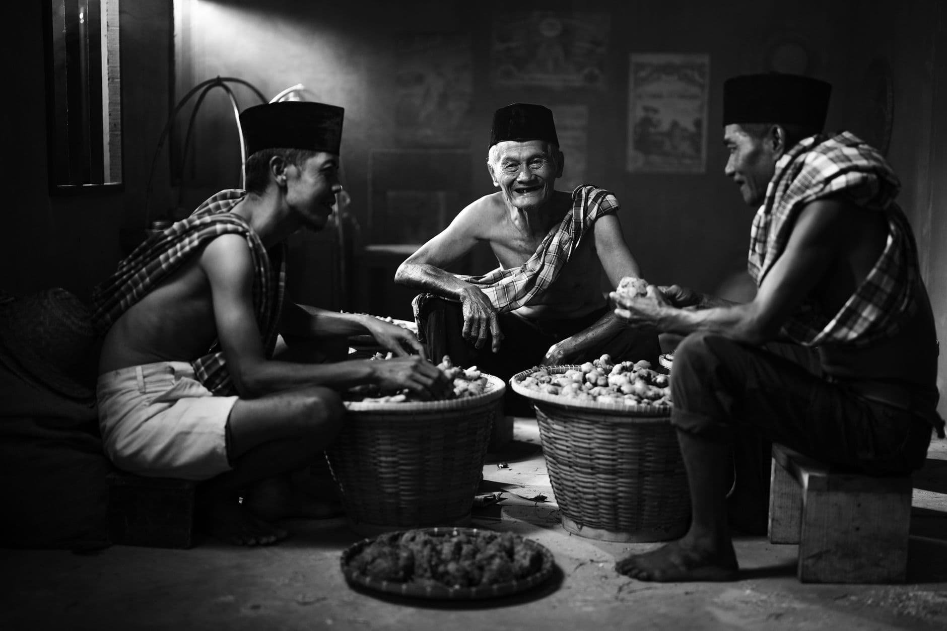 Cara Mencatat Transaksi Retur dan Kerusakan Barang Konsinyasi di Pembukuan UMKM: Panduan Jurnal Lengkap untuk Konsignor dan Konsignee
